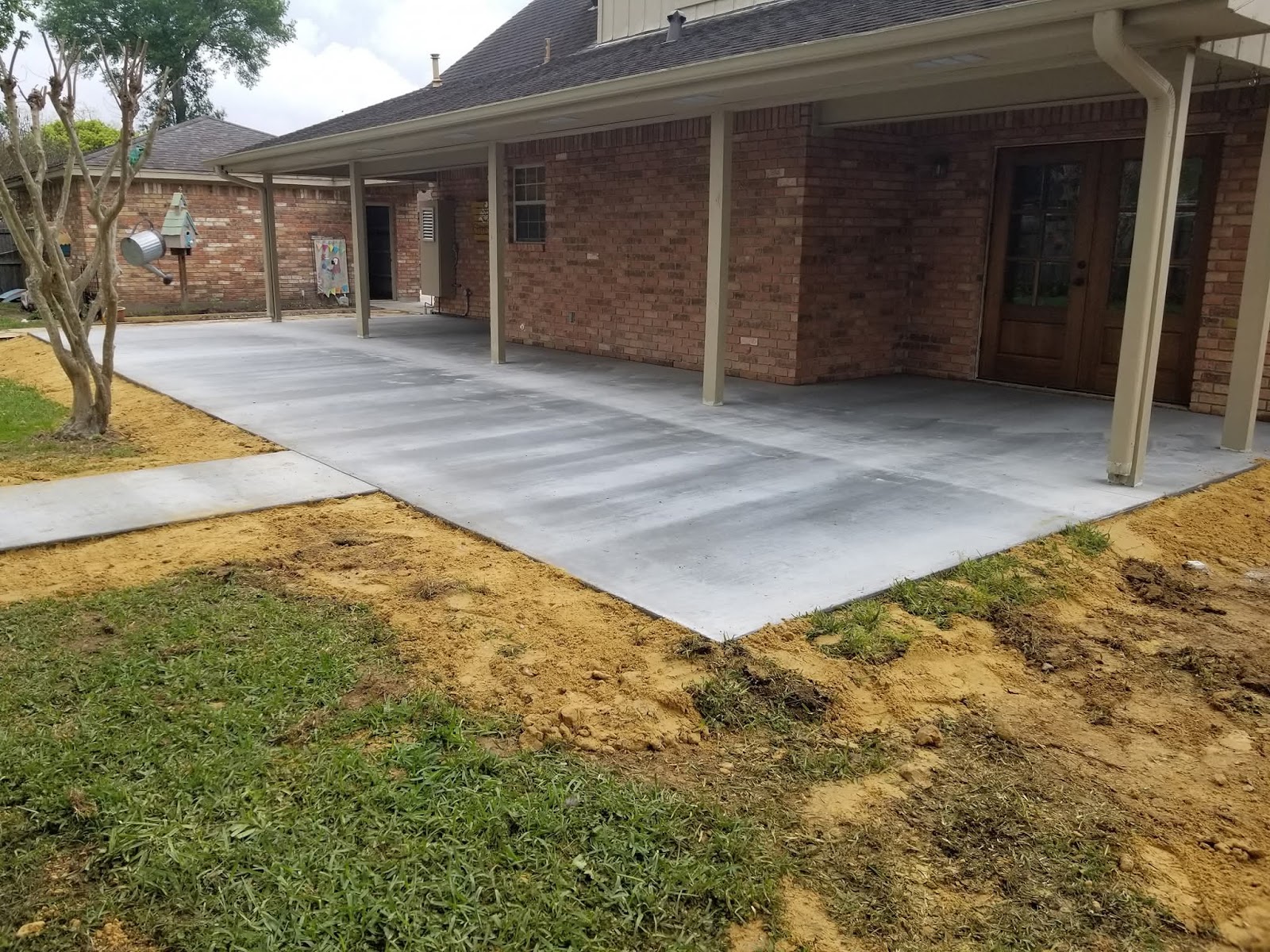 J&H Concrete at work